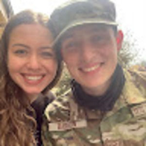 Meet your Posher, Jess & tyler